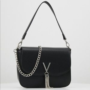 Navy Valentino Divina